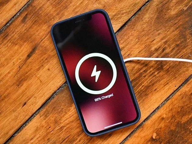 阿城苹果手机维修分享iPhone 12可以随便充电吗 